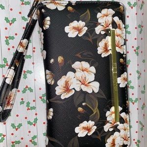 Barely Used Steve Madden Wristlet Wallet